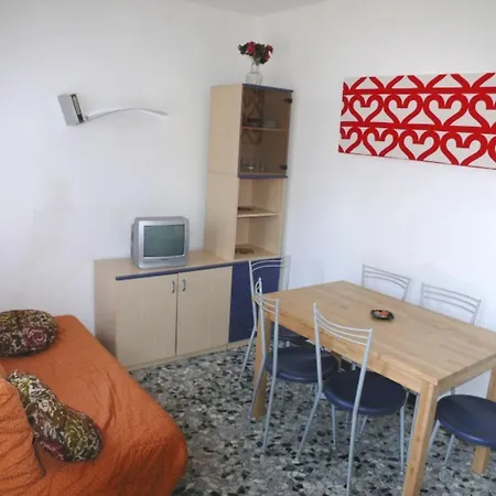 Family-friendly In For Five Guests Apartment