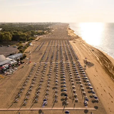 Family-friendly In For Five Guests Bibione